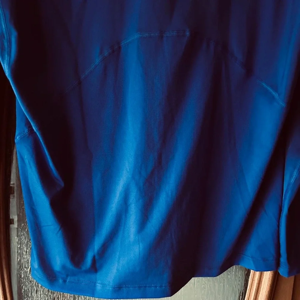 Under armour men's rash guard royal blue 2XL EUC